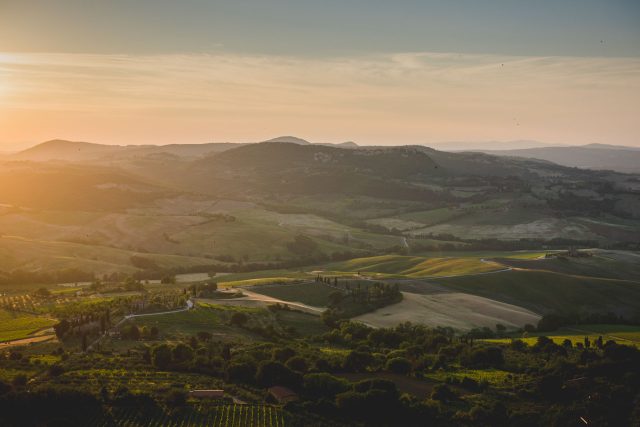 TOSCANA CHIANTI HILLS COLLINE VINO TRAVEL BLOGGER ITALY EMOTIONAL-